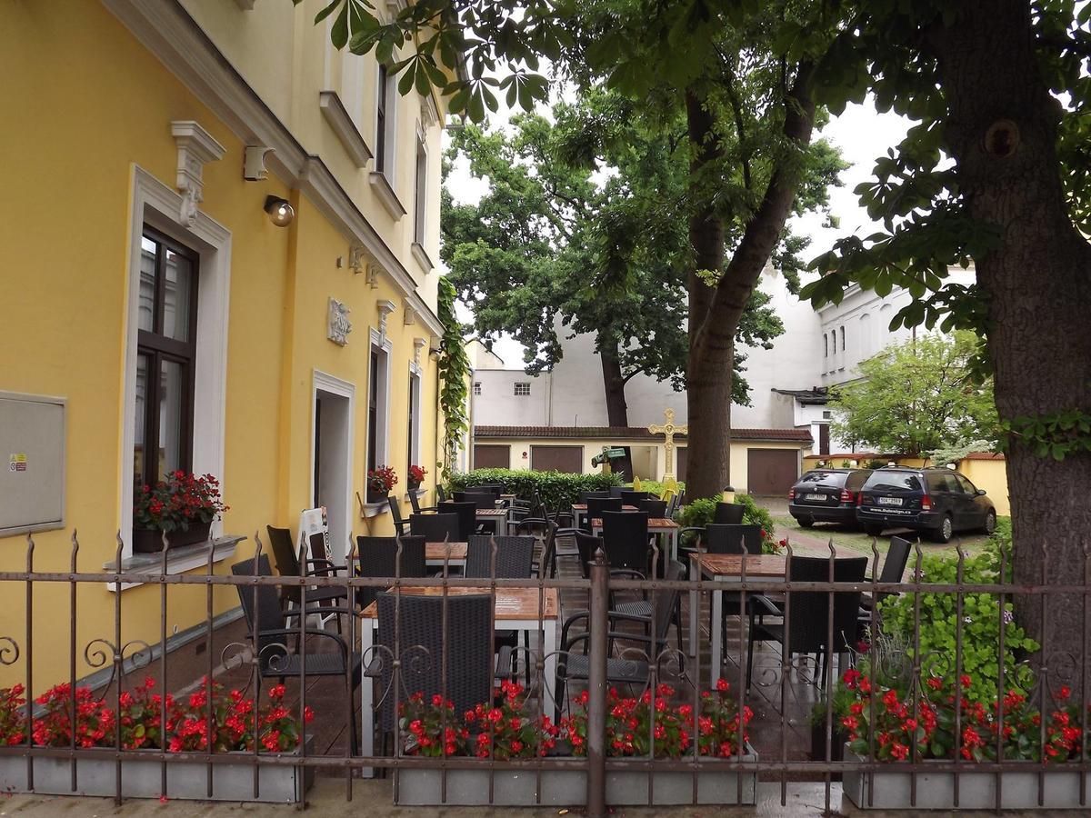 Hotel Zlaty Kriz Teplice Exterior foto