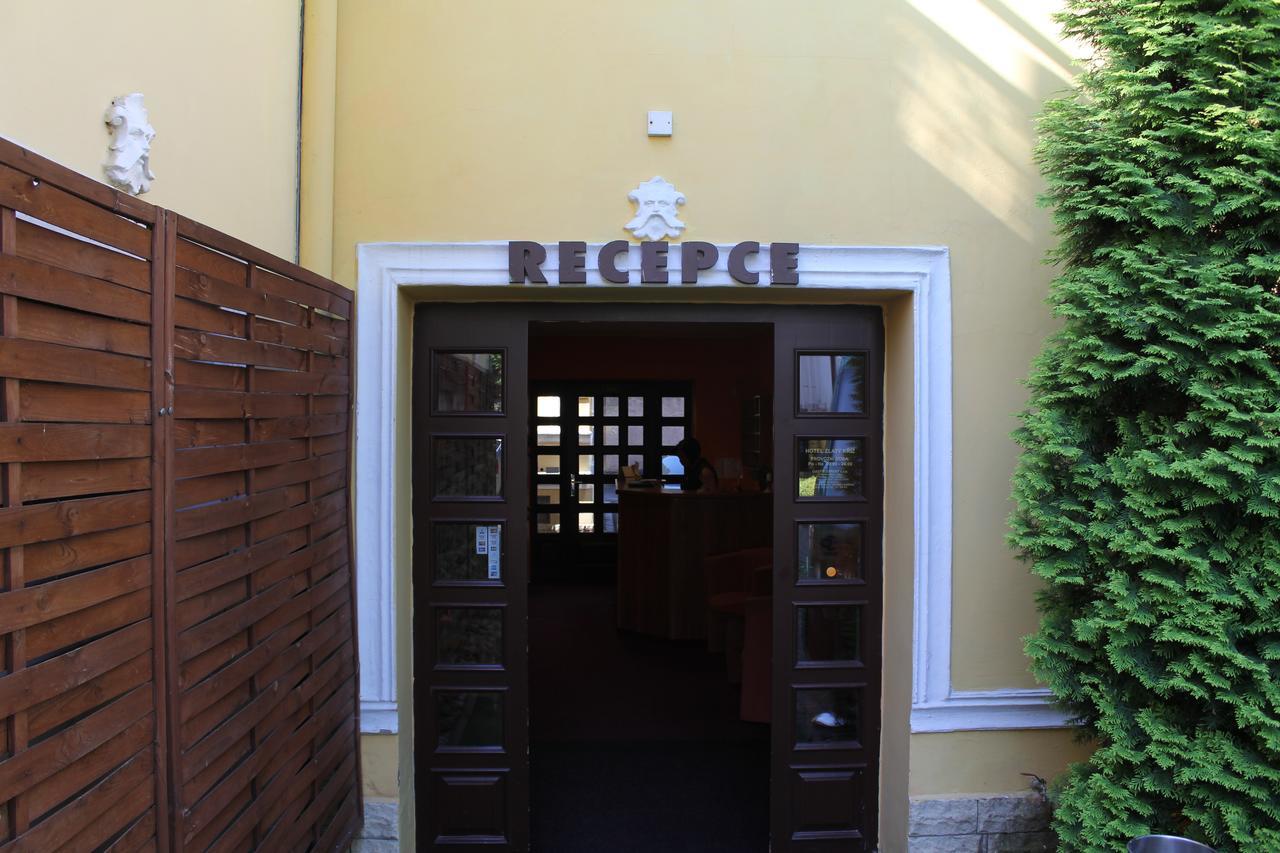 Hotel Zlaty Kriz Teplice Exterior foto
